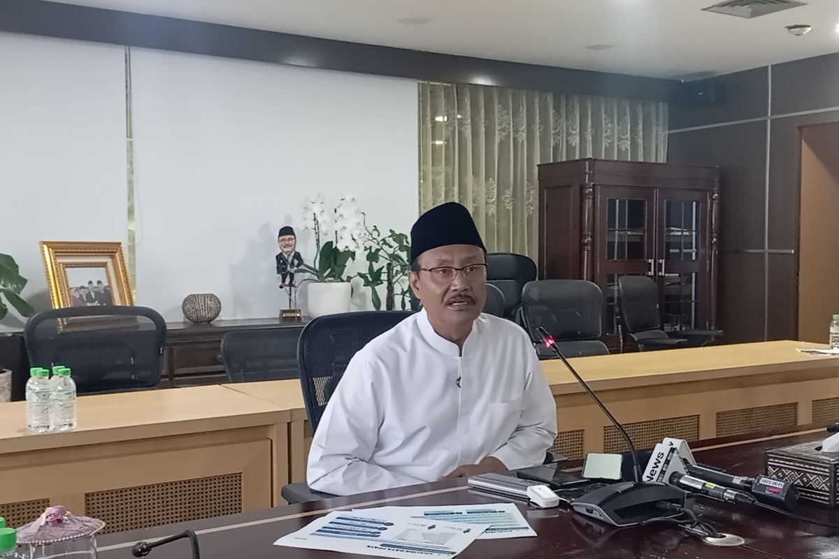 Menteri Sosial Saifullah Targetkan Bantuan Laptop untuk Siswa Sekolah Rakyat Agustus Ini